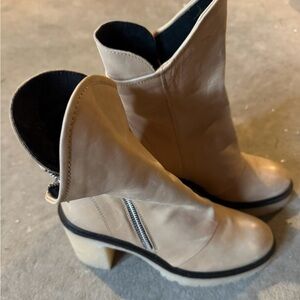 Free People Boots size 8